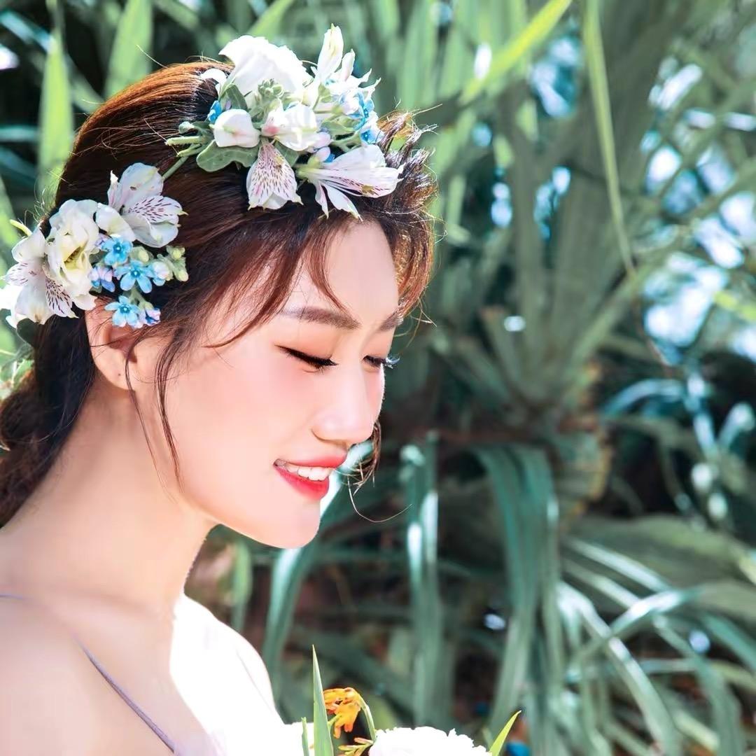 爱分享的小姑娘