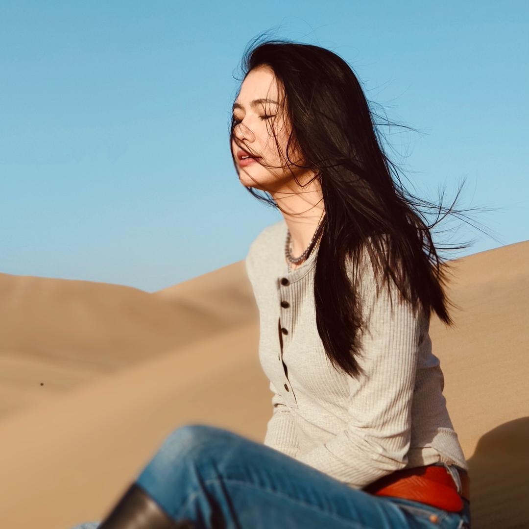素素 极素行驶