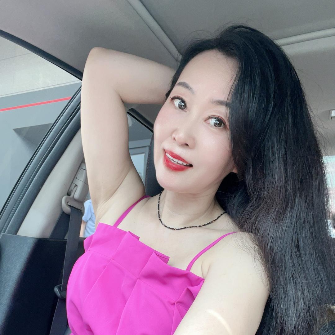 性情中的小鱼儿