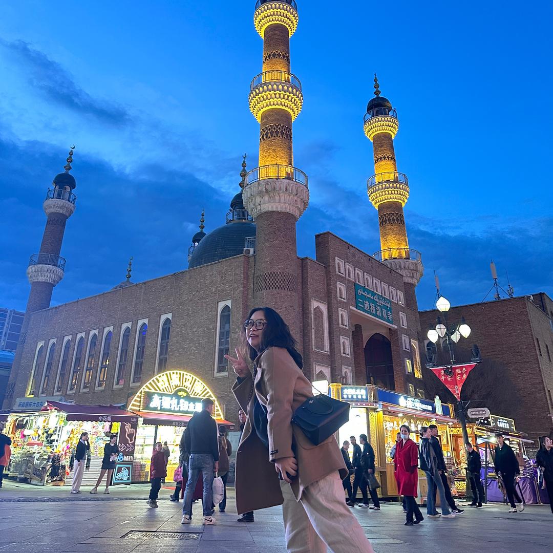 小凳子在新疆蹓跶