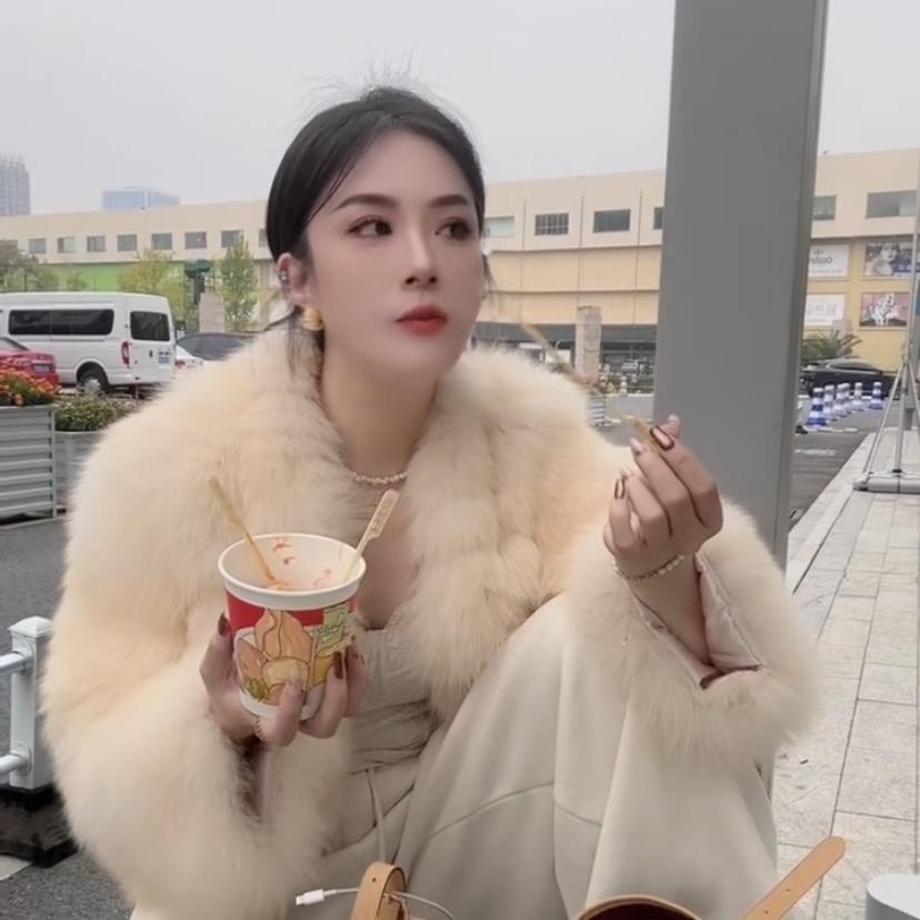 🐯✨-……宝玉