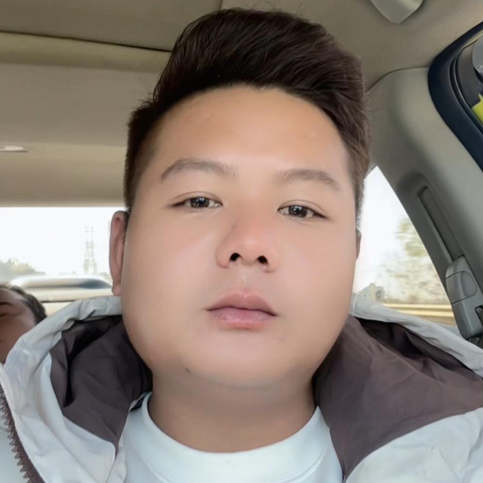蒙自鸣飞租车有限公司