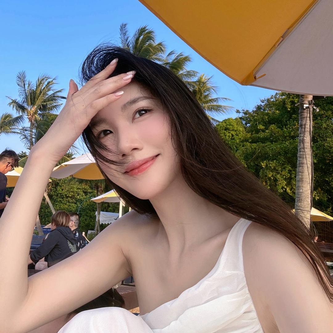 Bella