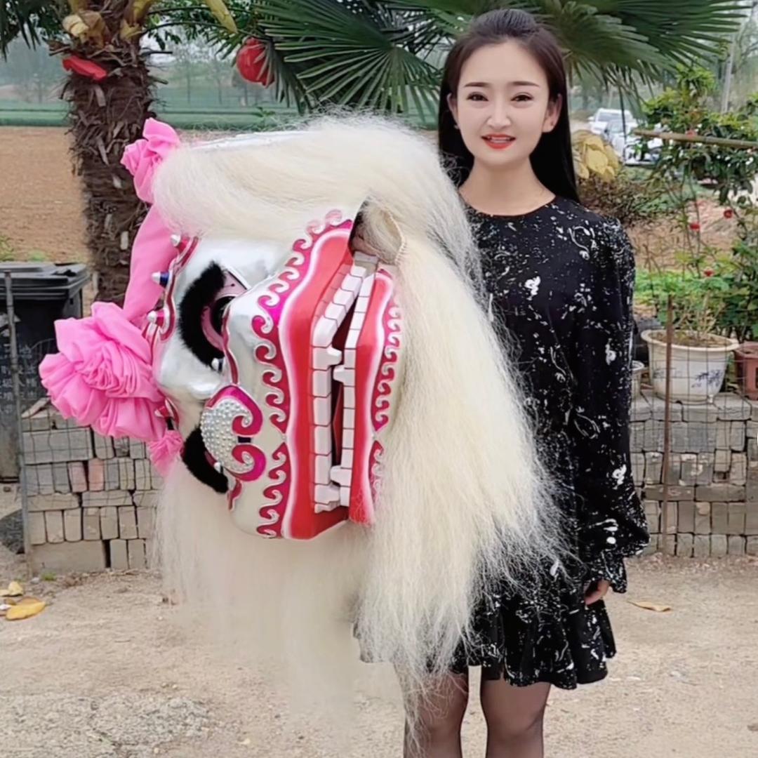 郑州小白狮-毛毛舞狮团（全国接单）