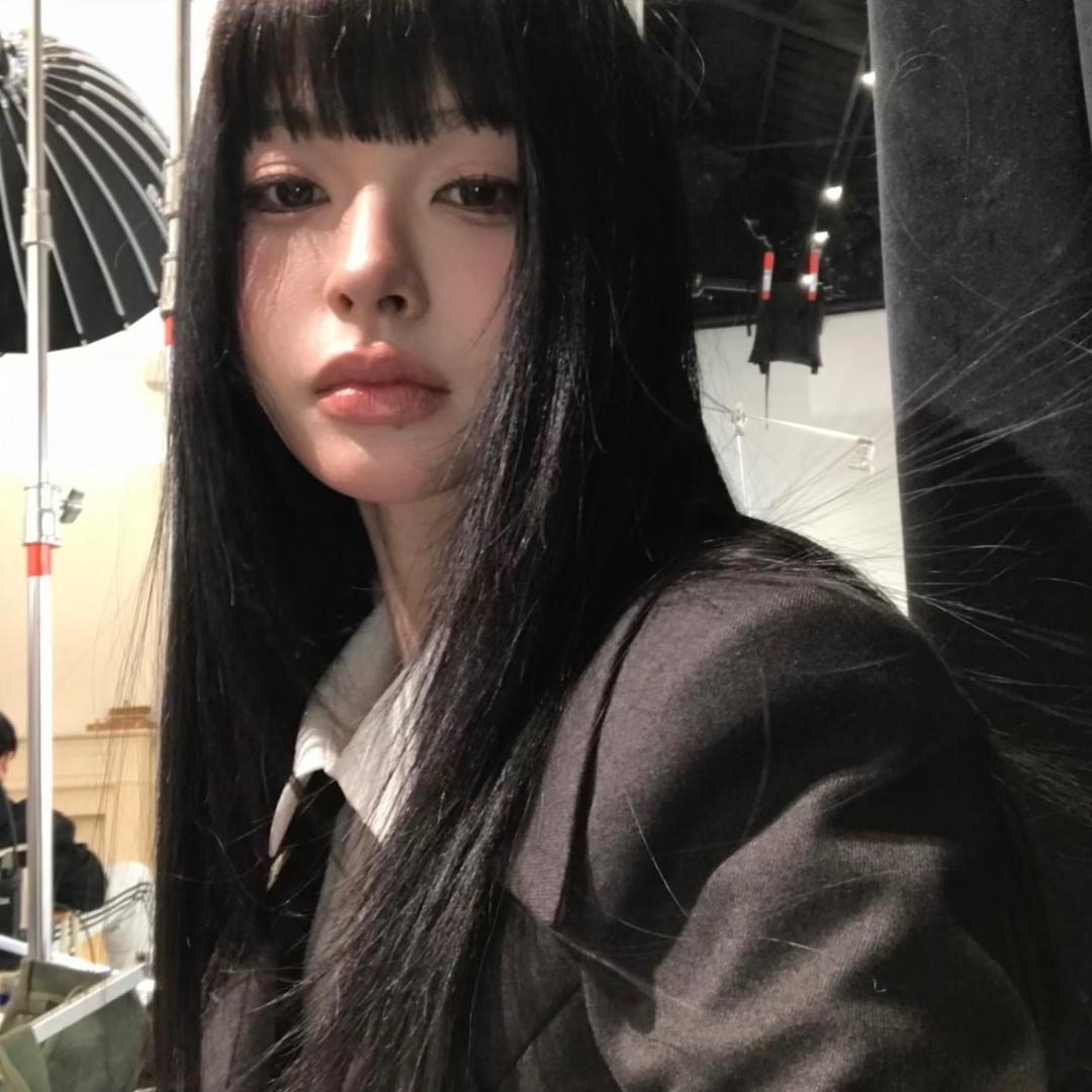 扶老奶奶闯红灯