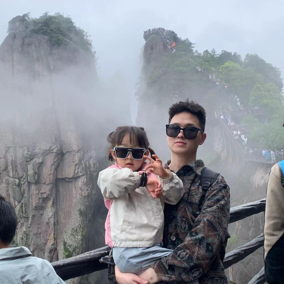 小赵、的设计日常👢