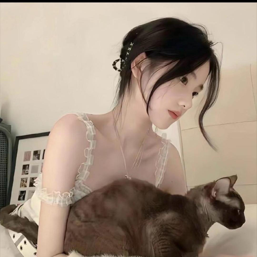 ^兜兜揣闪电⚡️