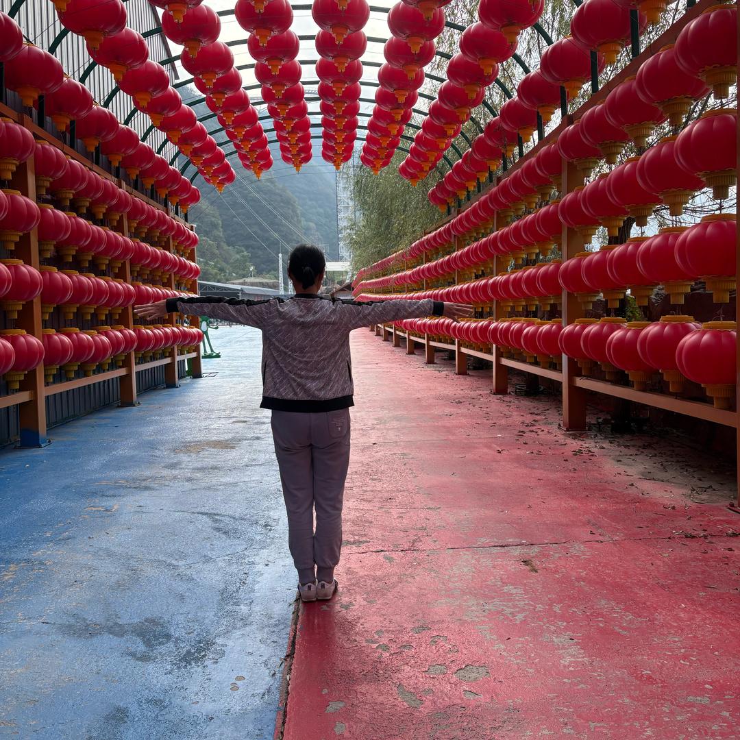 小¥一颗糖换一个月亮❄️@