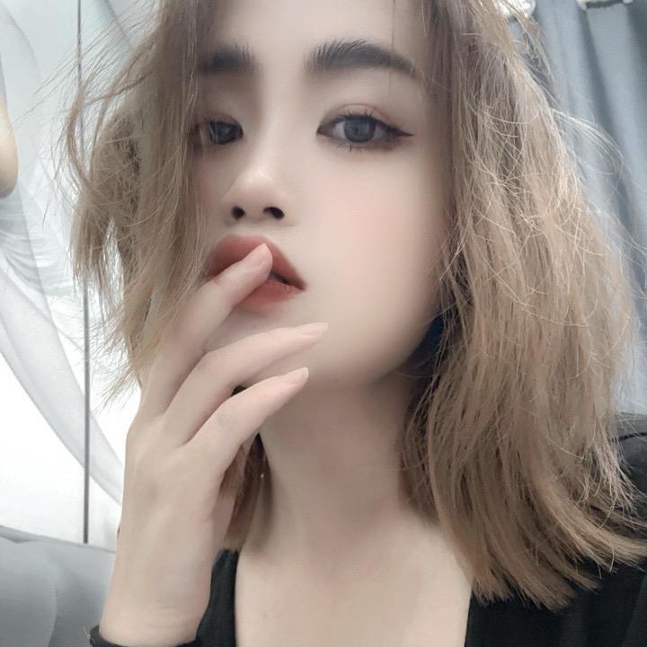 杨妞