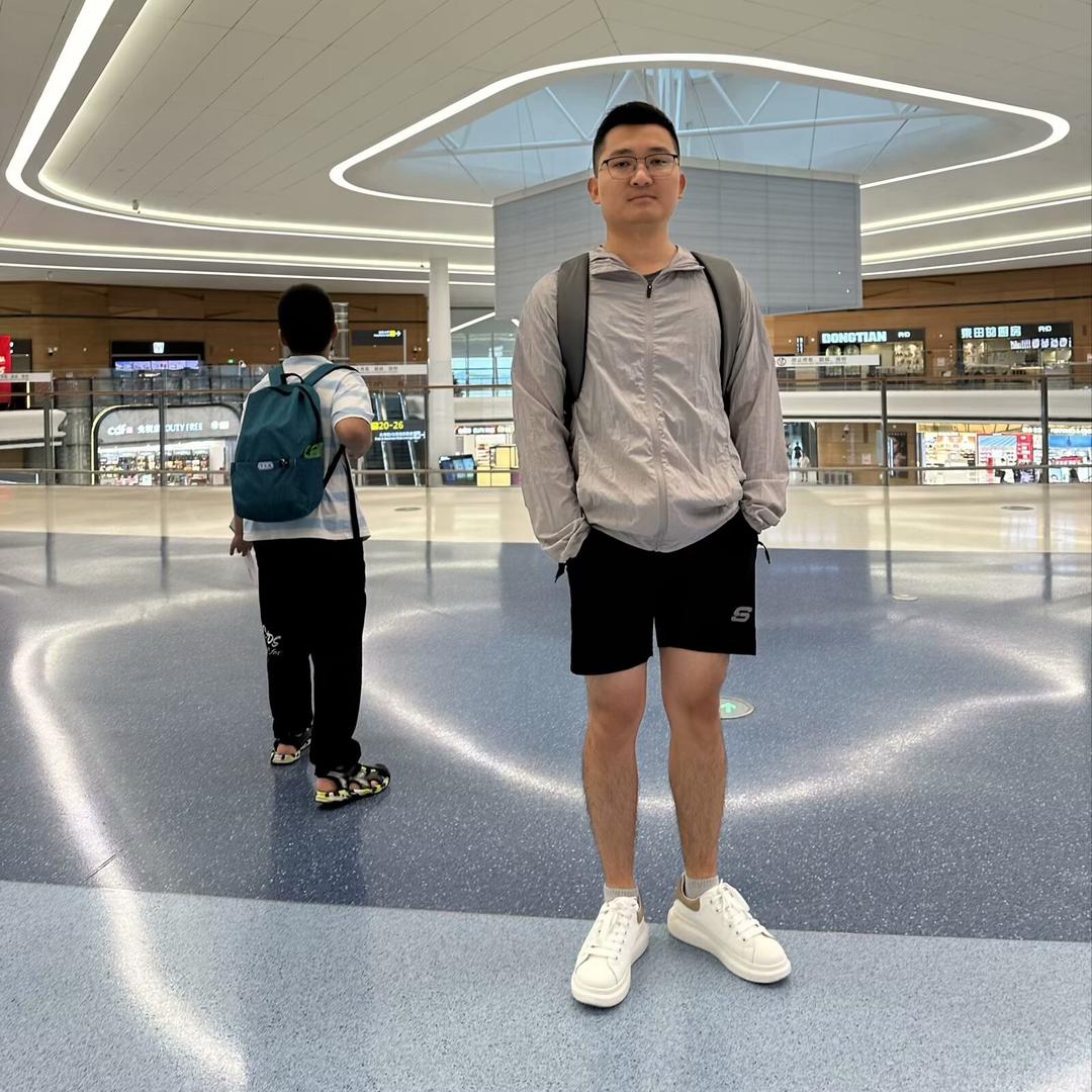 教琴的夏天老师