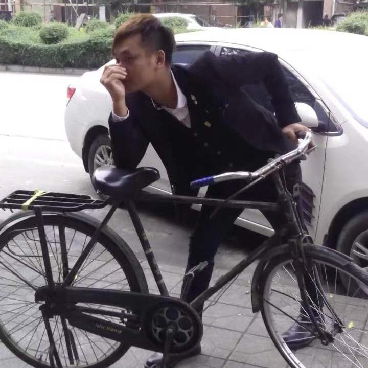 明老板介绍货车