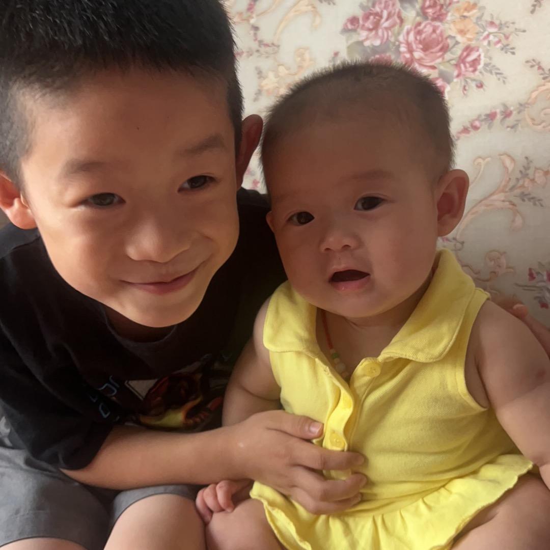 壮哥七妹的成长日记