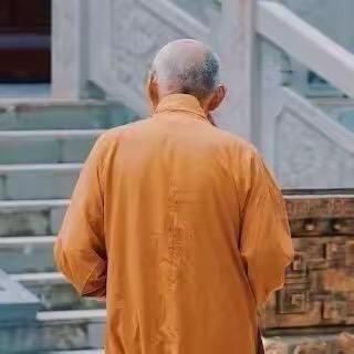 茗山雅士