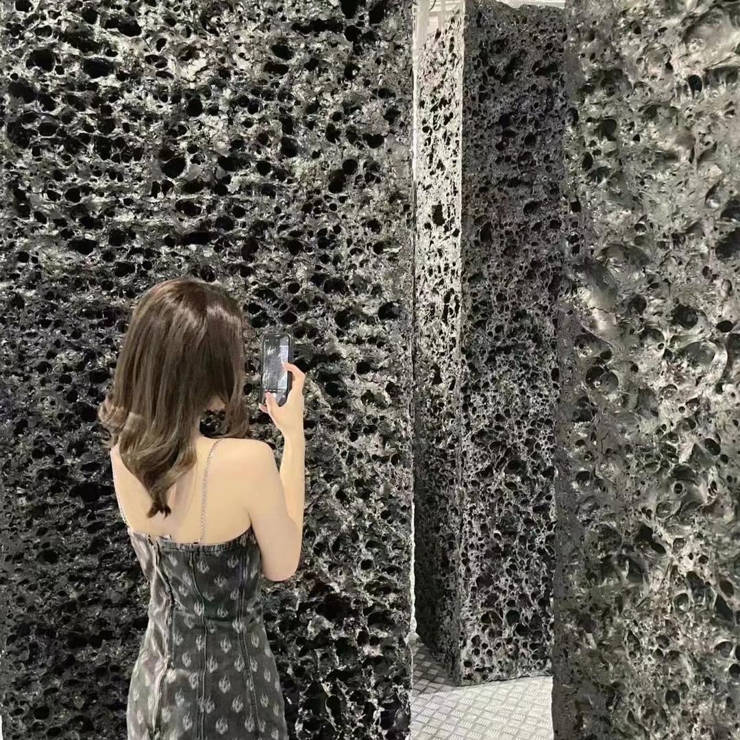 1167926089