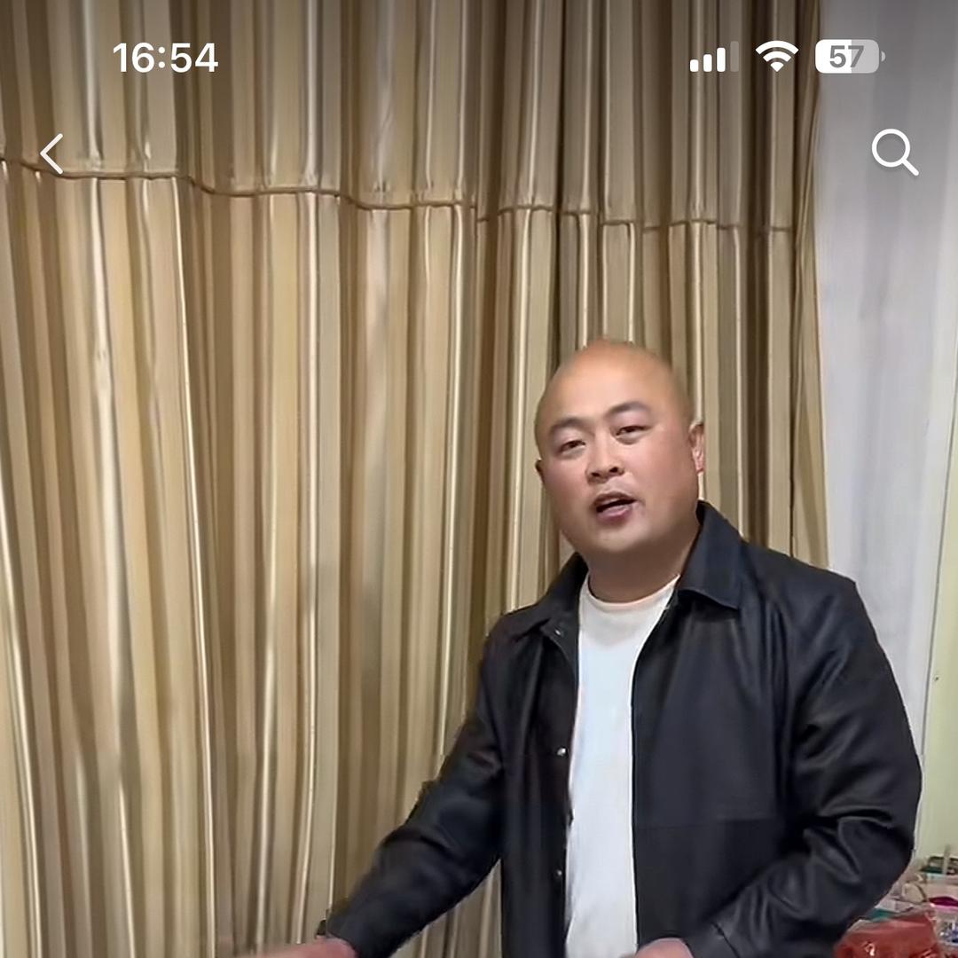 毅伟-七彩香薰创始人（亮哥）