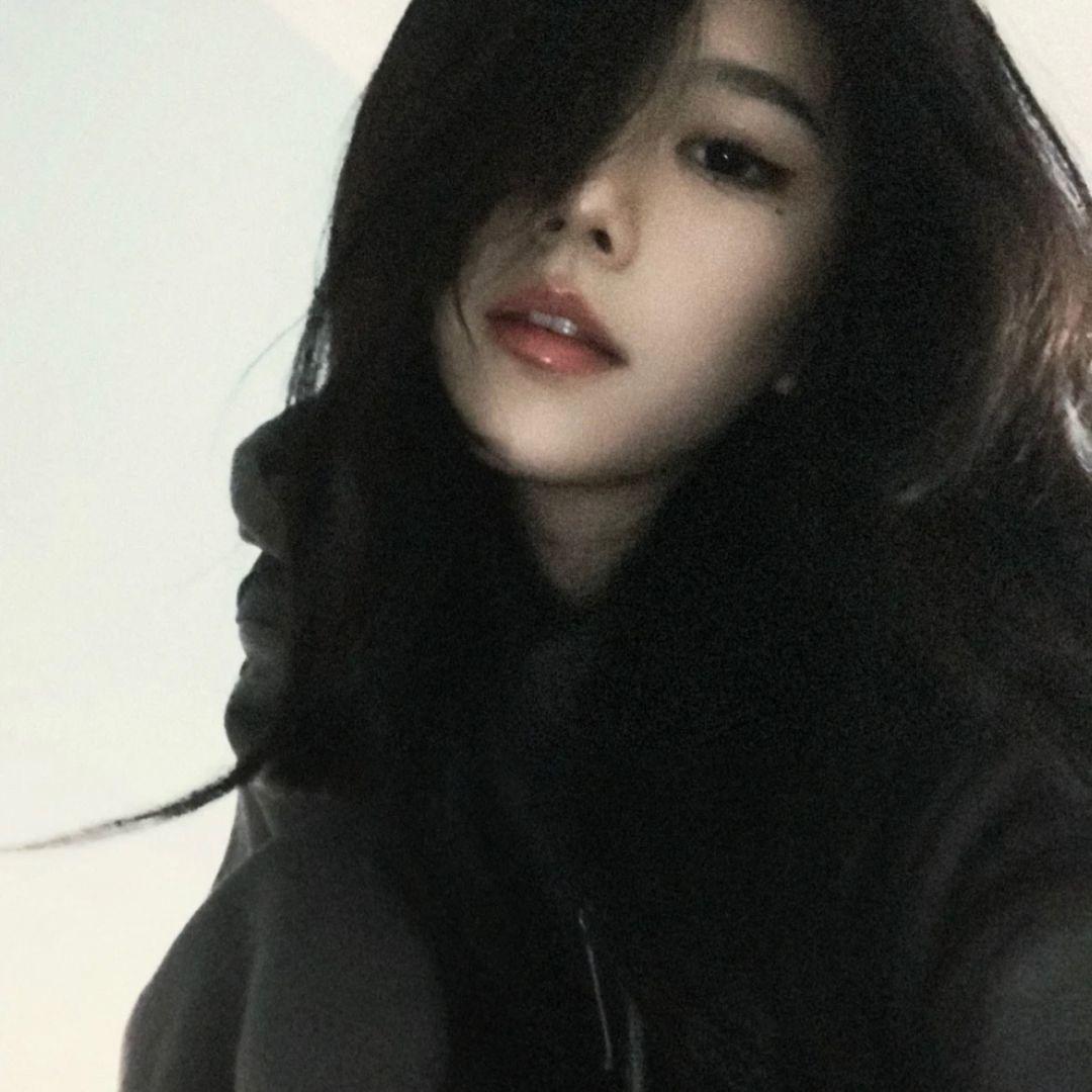 岛中心.