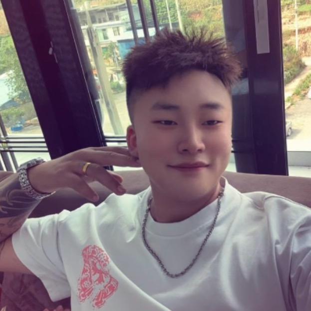 小权💕小权呀💕