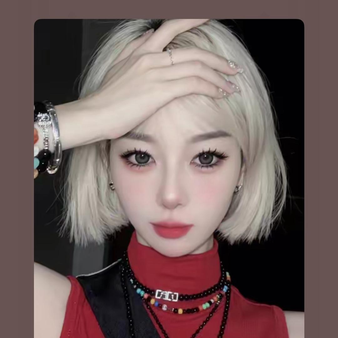 白