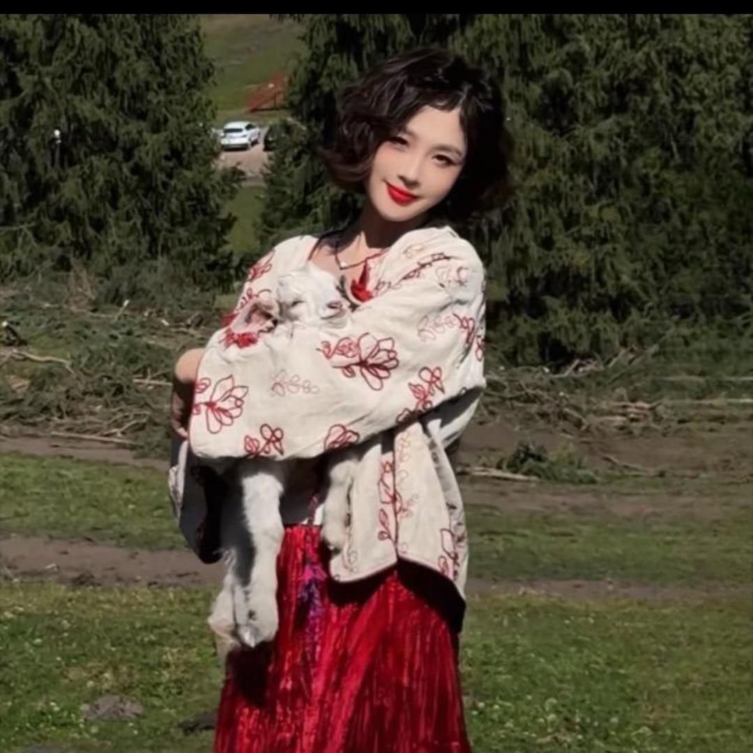 yolo宥娄-每日穿搭