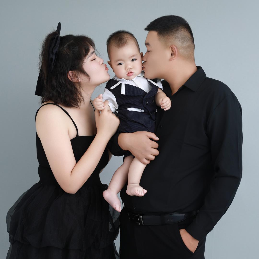 Duo.Le.Mommy👨‍👩‍👦