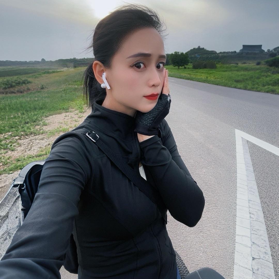 张云芳