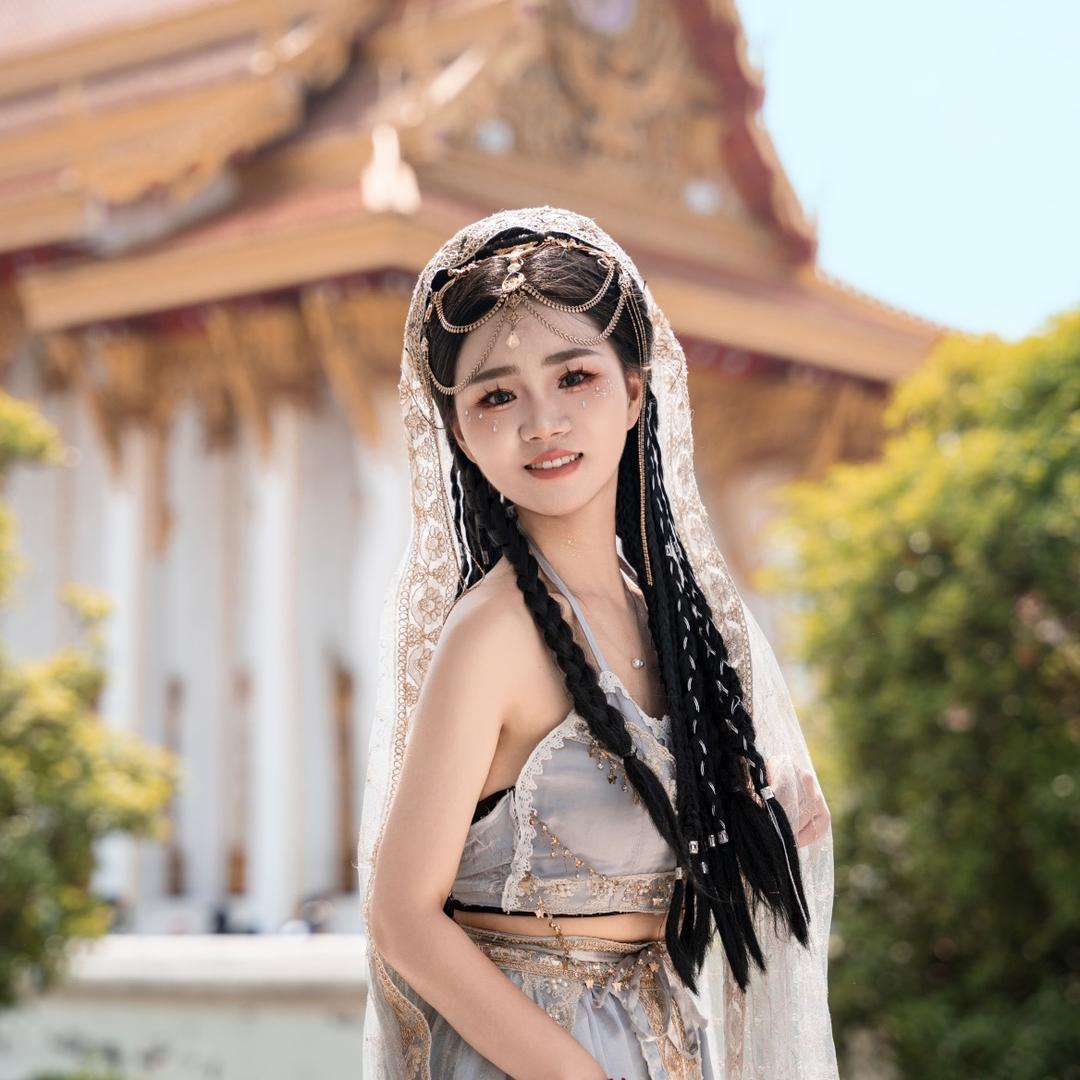 财神爷心尖上的小仙女🎉