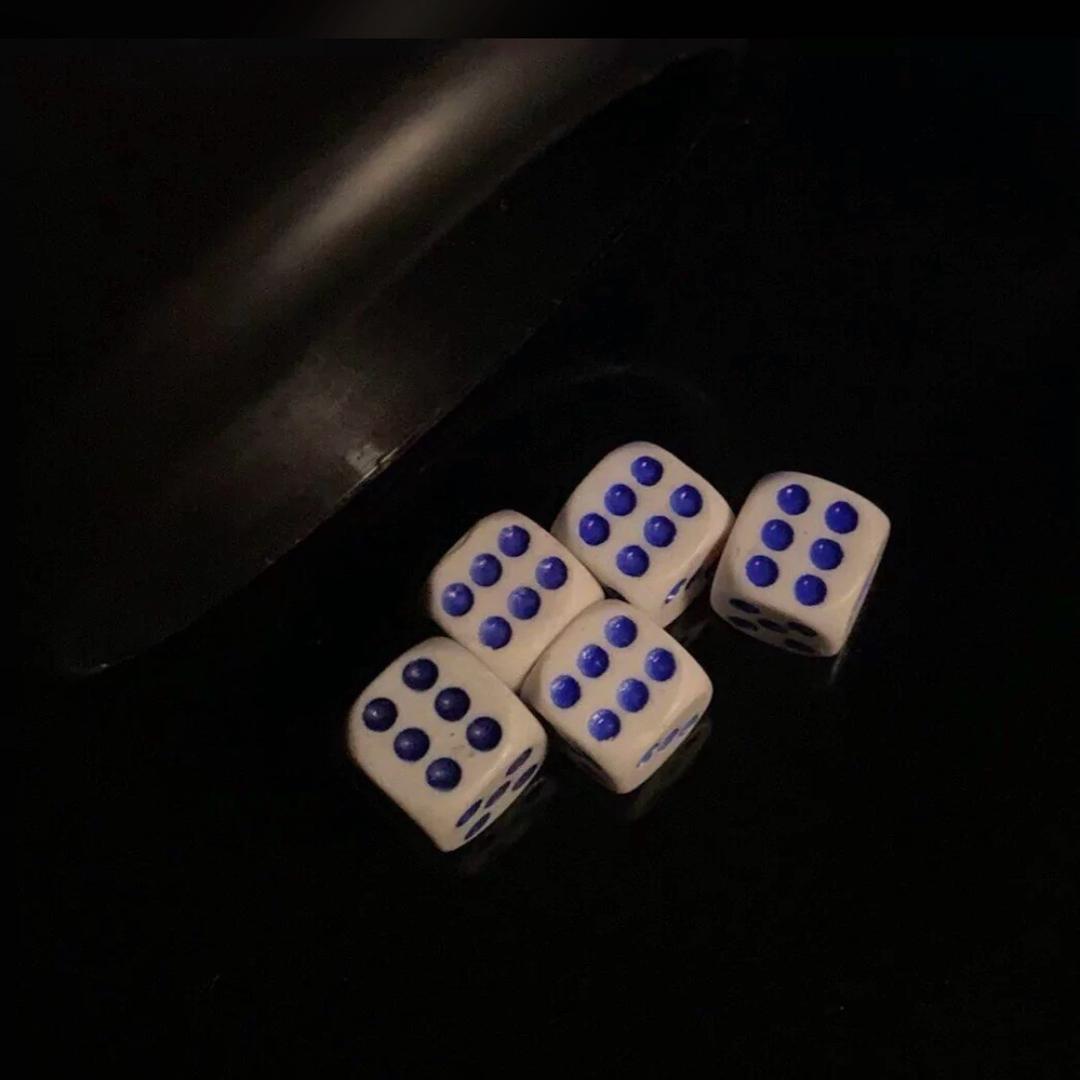 老王不帅@