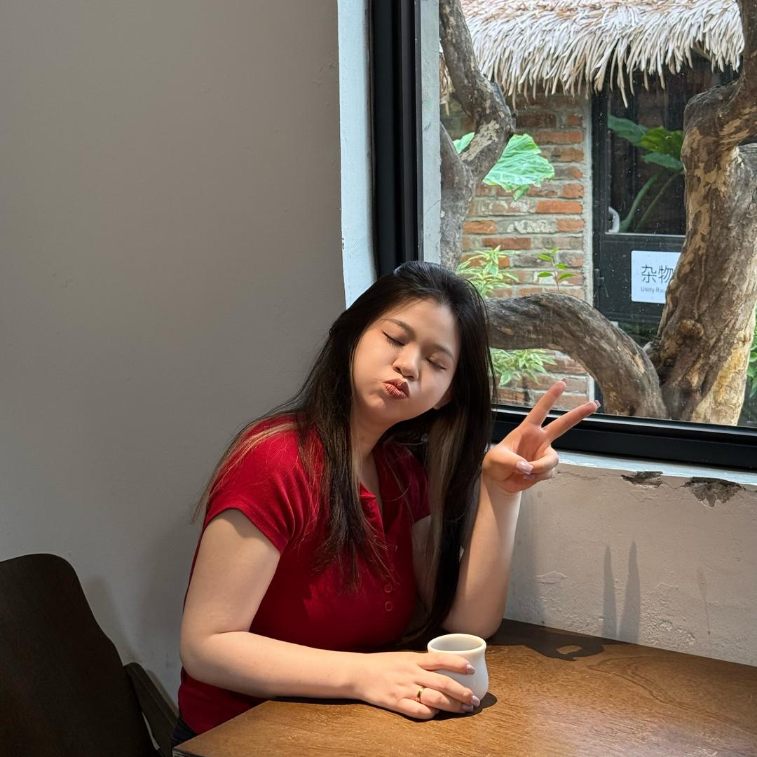 𝘼𝙪𝙧𝙤𝙧𝙖.