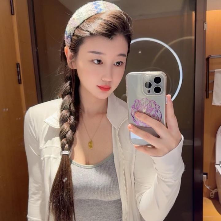 是小娟娟吖🧸ྀི