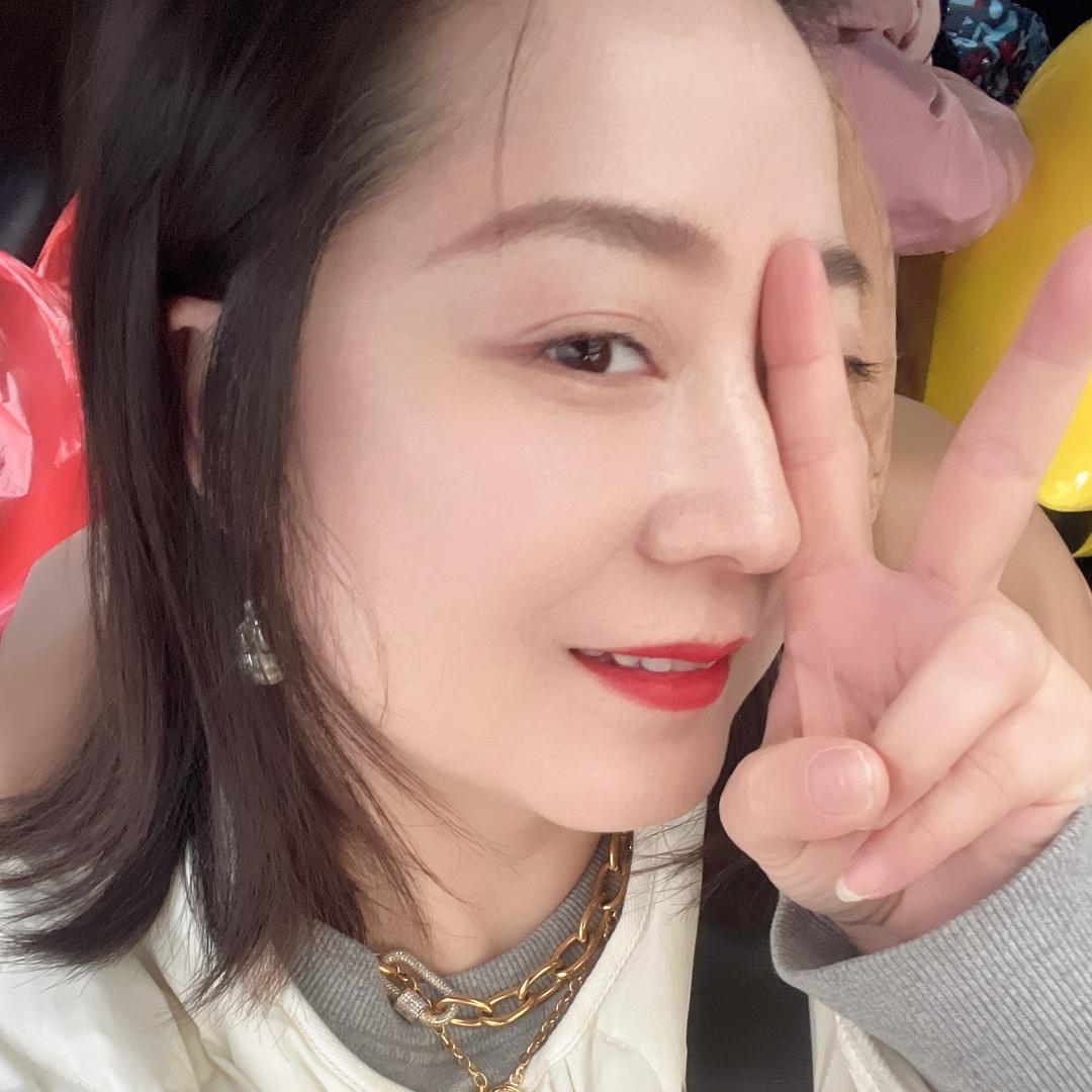 钛有质感老板娘