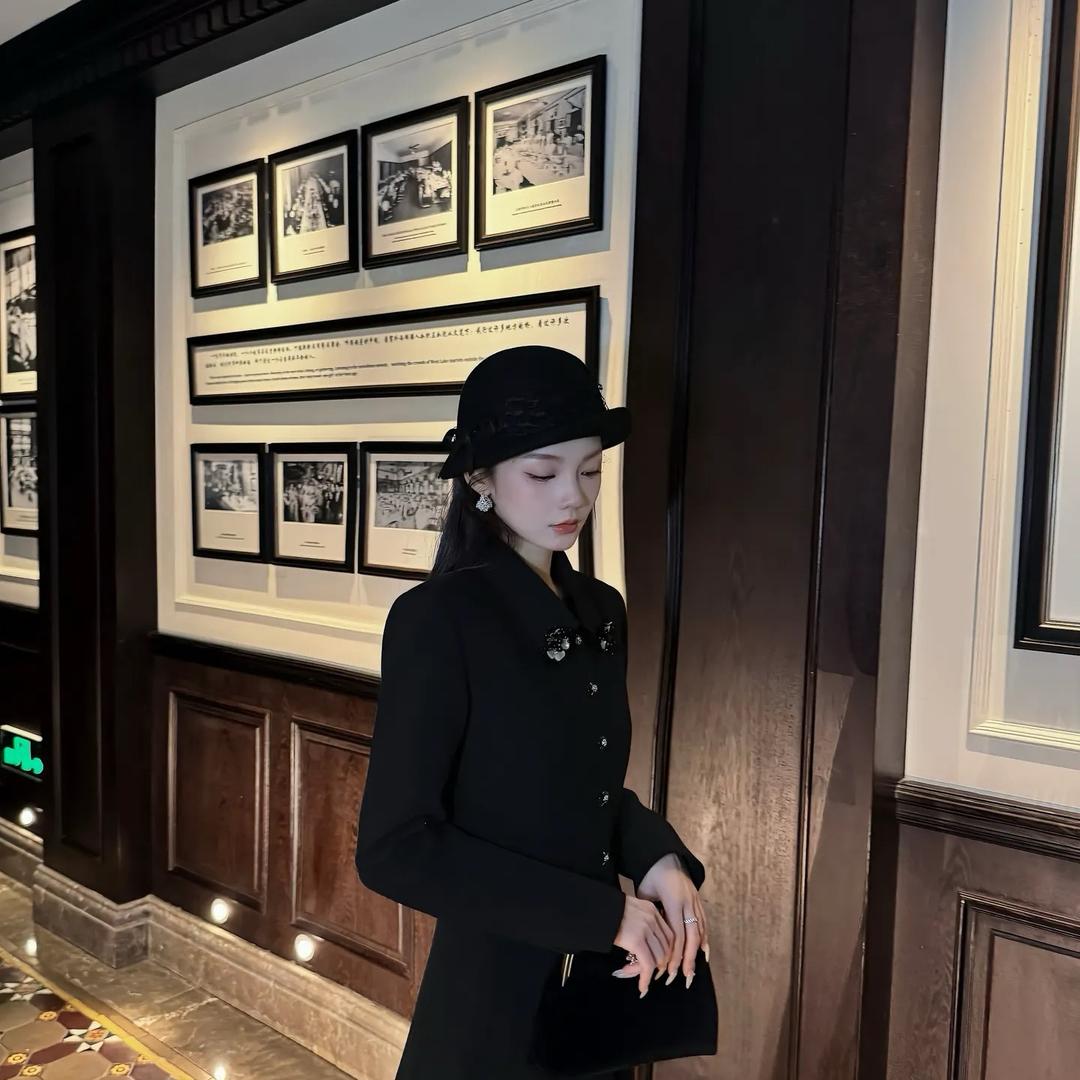 冯（CHAO MEI（女装甄选）