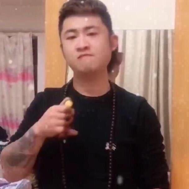金大少