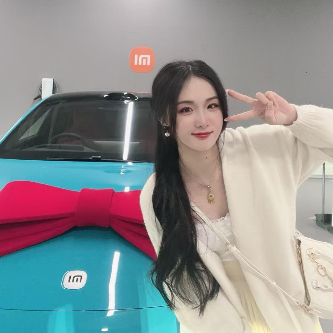 信宜-卖电脑的女孩