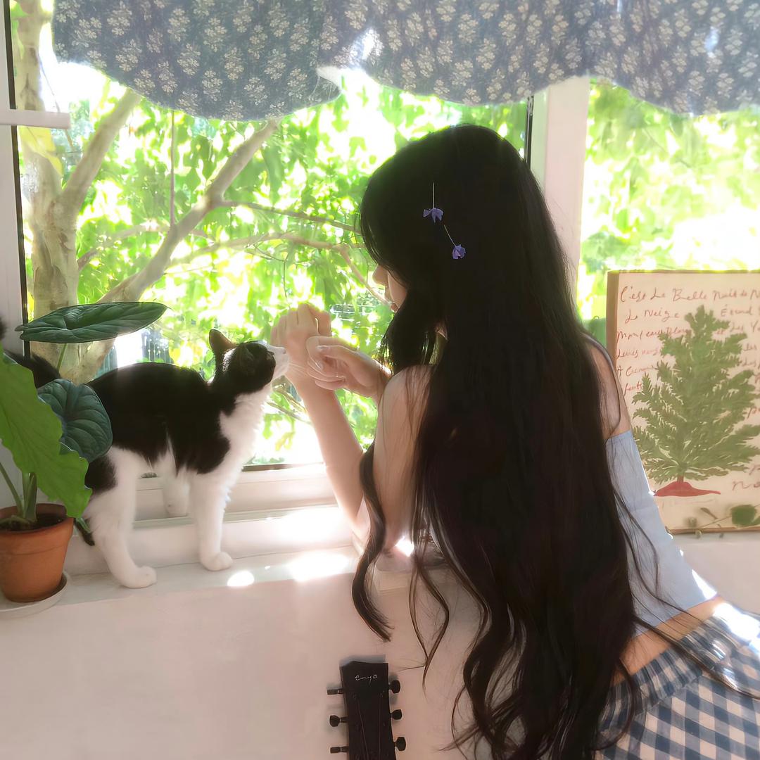 李李.