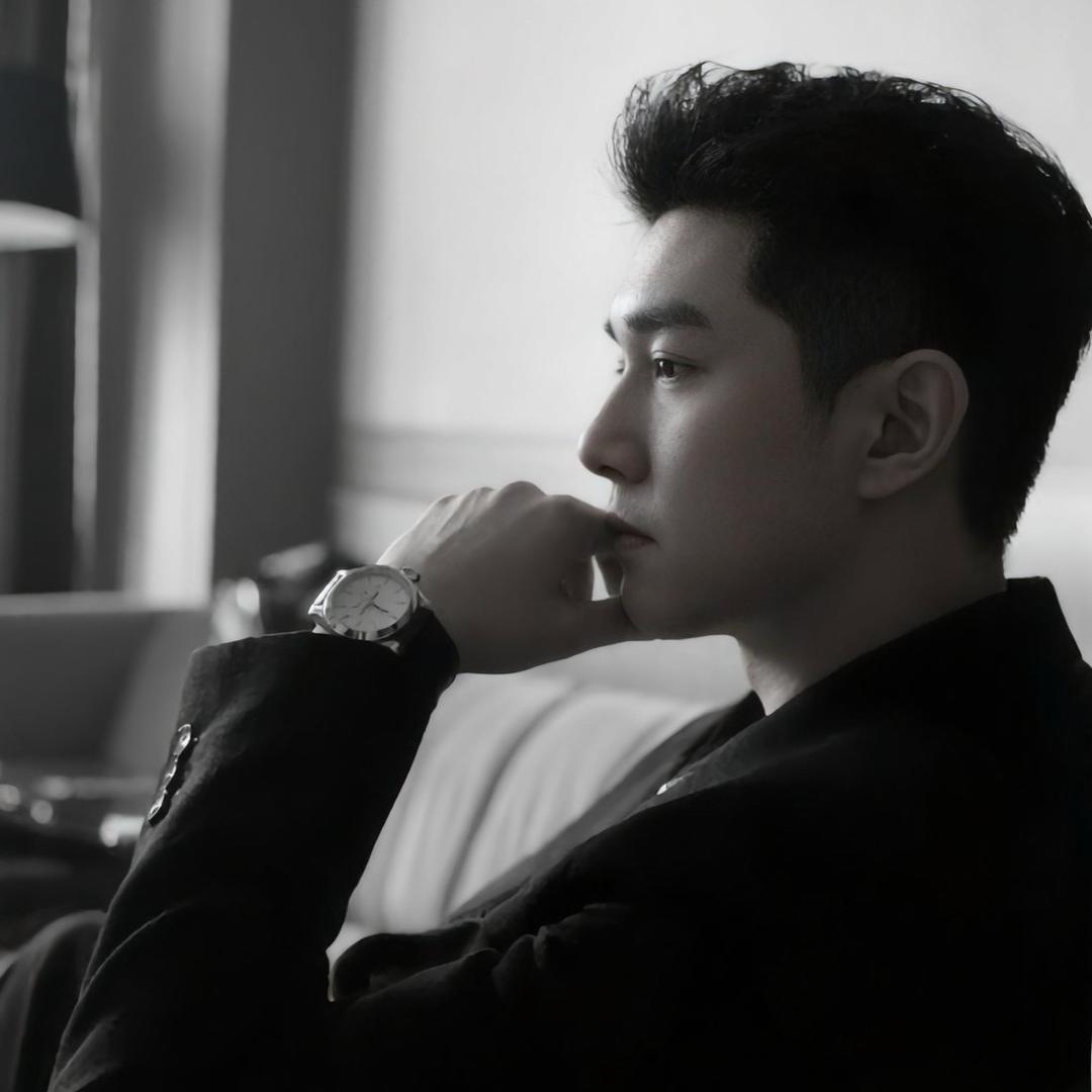 37°C•Man        ╭╯╲