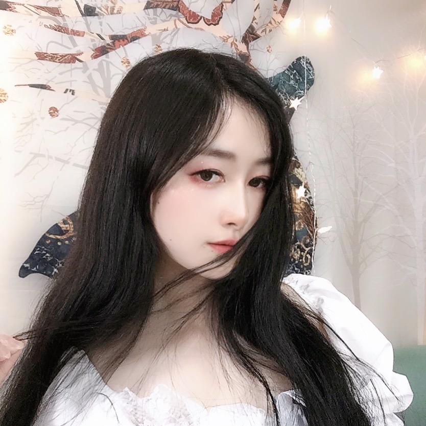 月月爱吃肉