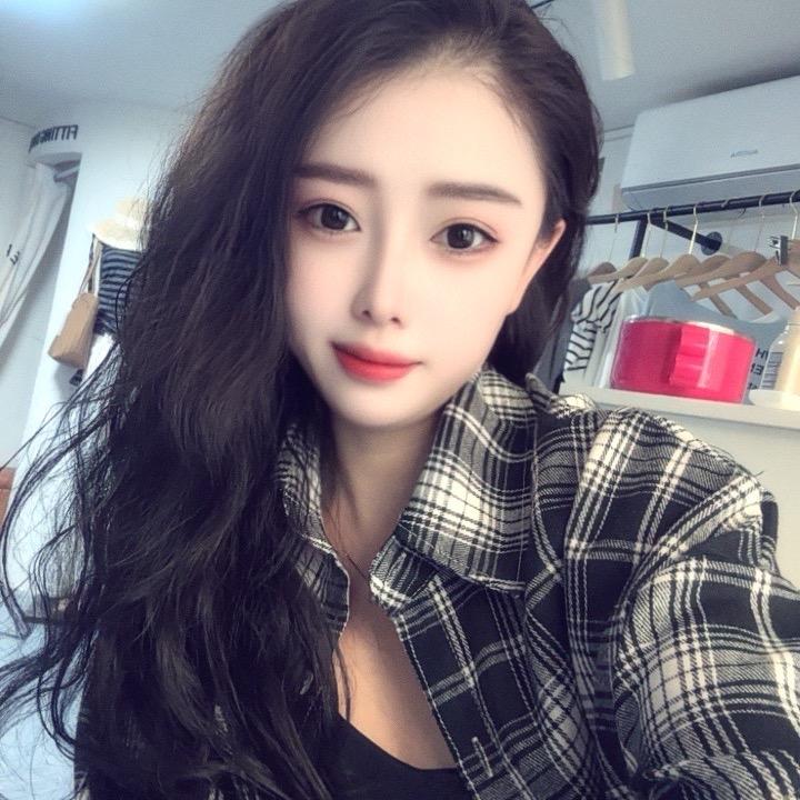 小滕女装 俊翼团队