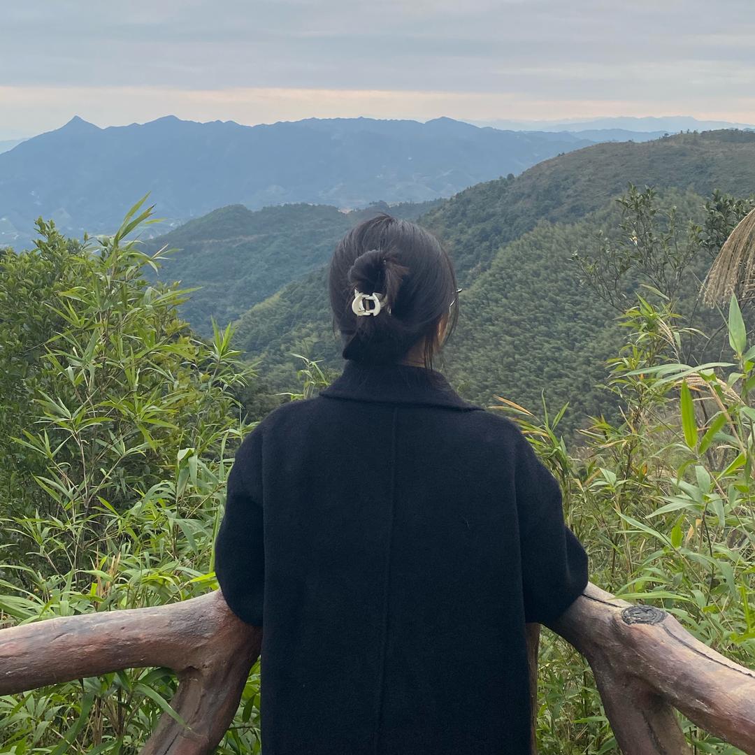 小妮（哺乳期）