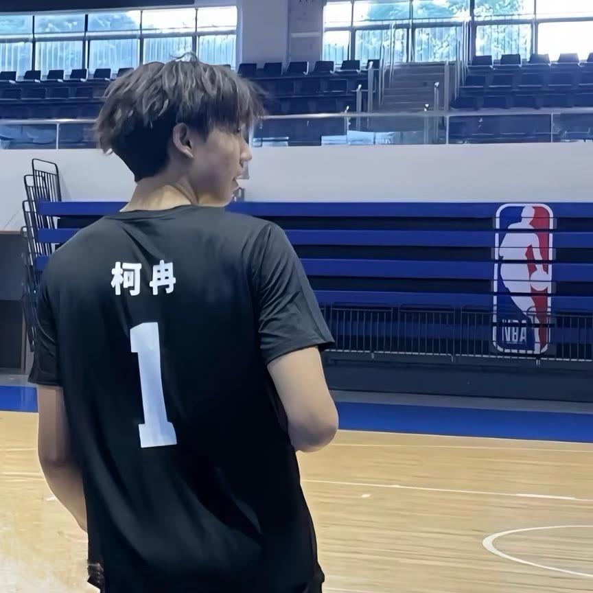 𝑴𝒆𝒍𝒐.❶