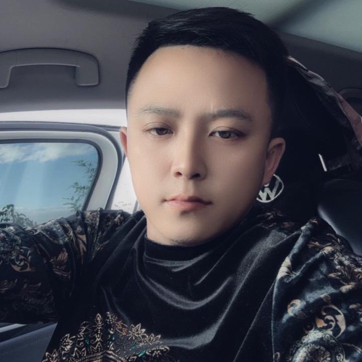 A王先生🌹ᥫ᭡້໌ᮨ