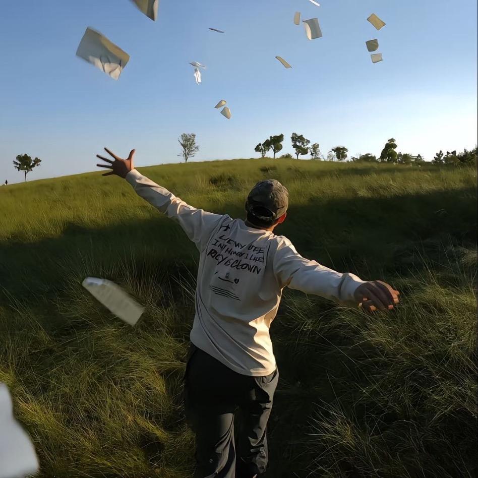 山海皆可平 ‍