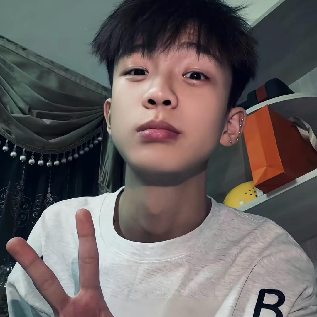 罗兰⚜️