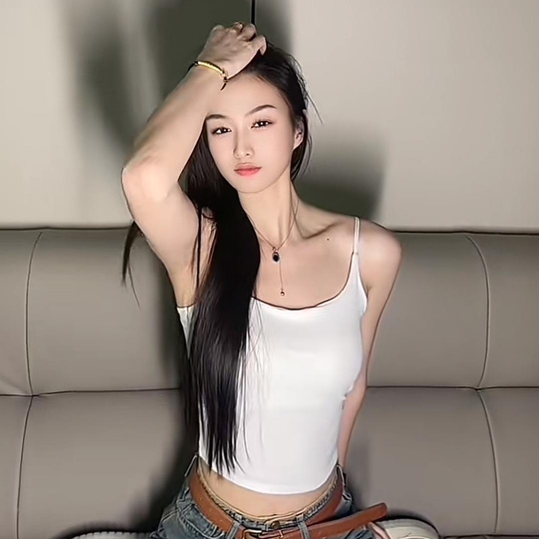 33台球-小颖