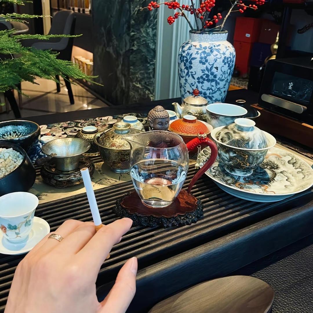 云野有茗