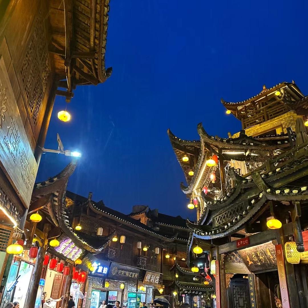 迈巴汤杂货铺