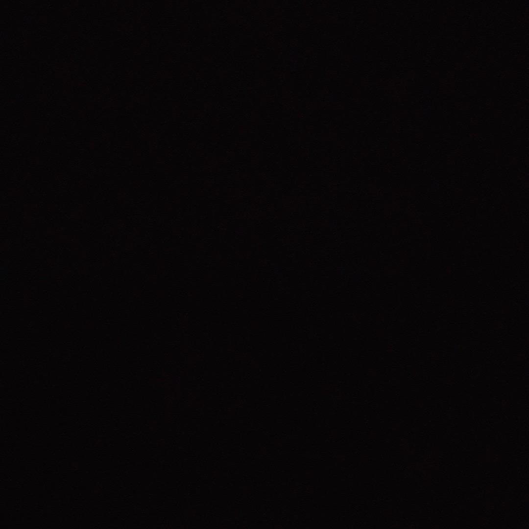 不谈情怀
