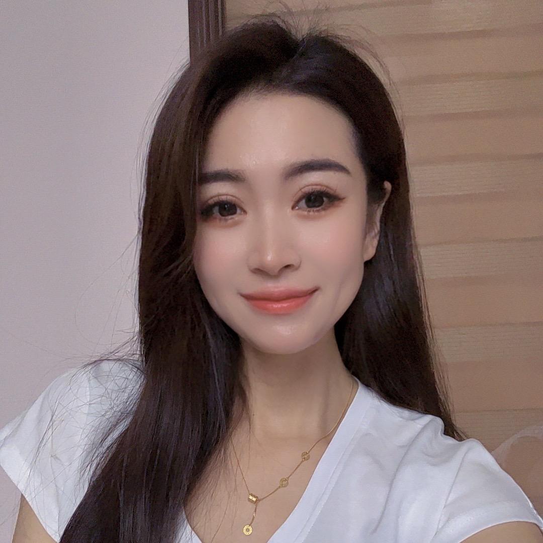 笑笑有酒窝✔️
