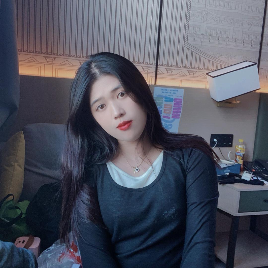 我是老吴呀～🤪（赚钱买大金镯子）