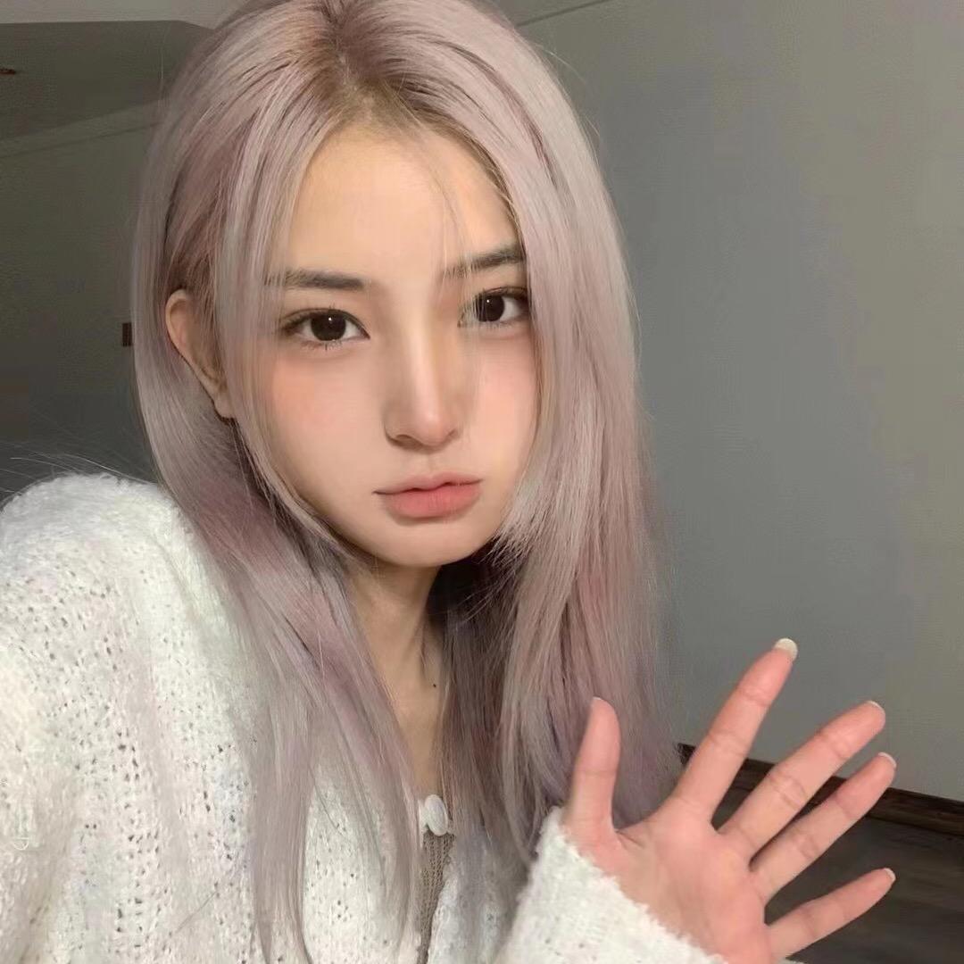 小新没蜡笔🎀