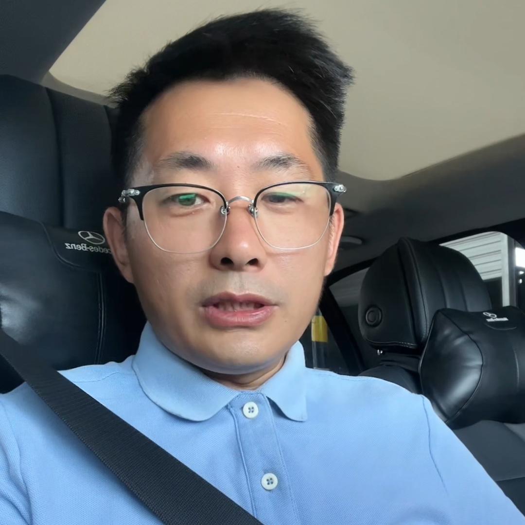 踢鞋哥(请叫我踢总)